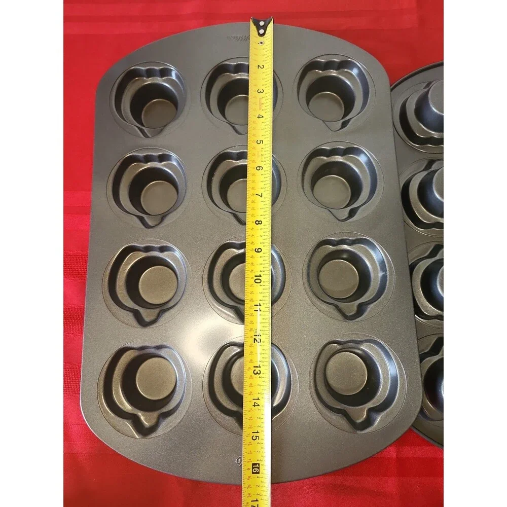 Wilton Muffin Pan Set of 2 Flower Pumpkin Apple Shape 12 Cavity Cupcake Bakeware